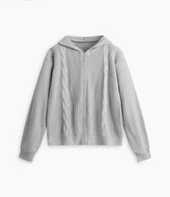 Load image into Gallery viewer, Cozy zip-up Sweater