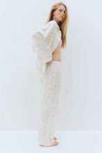 Load image into Gallery viewer, Bow Patterned Pajamas Set