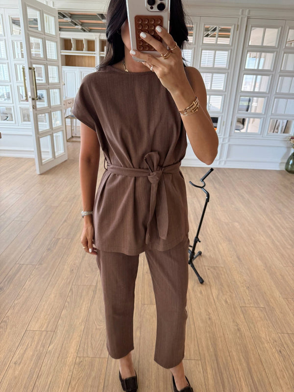 Orika Shoulder Twist Blouse-Pants Russian Suit