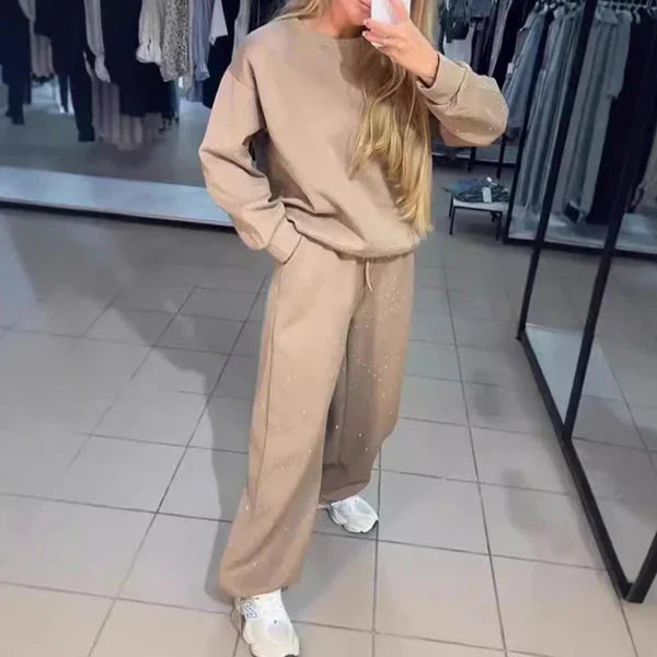 Women’s Round-neck Casual Sports Sweatshirt and Jogger Pants (2-piece Set)
