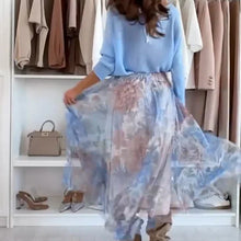 Load image into Gallery viewer, Blue set: top with a cute bow on the back and a tulle skirt
